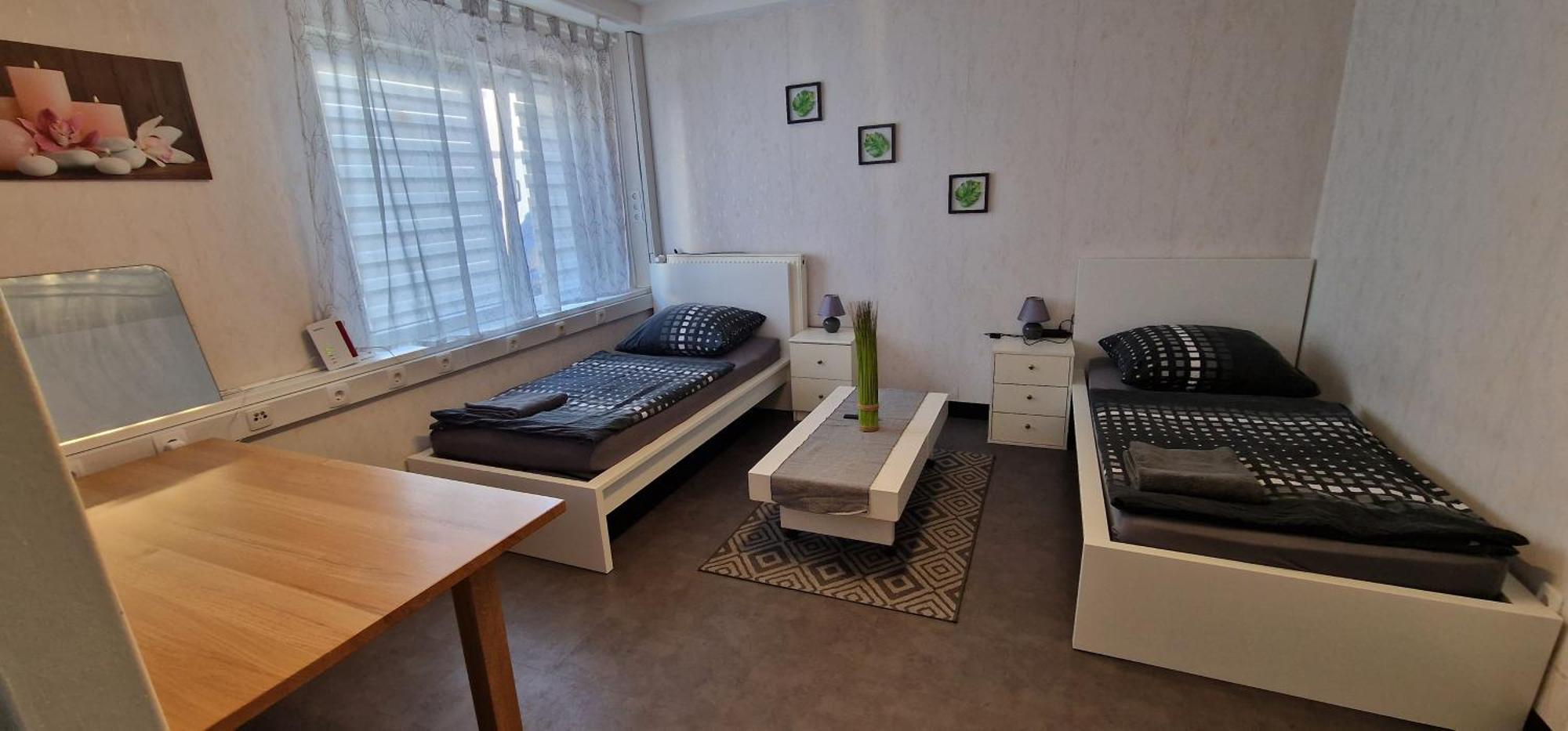 Große Wohnung für 12 Mann Büdingen Exterior foto